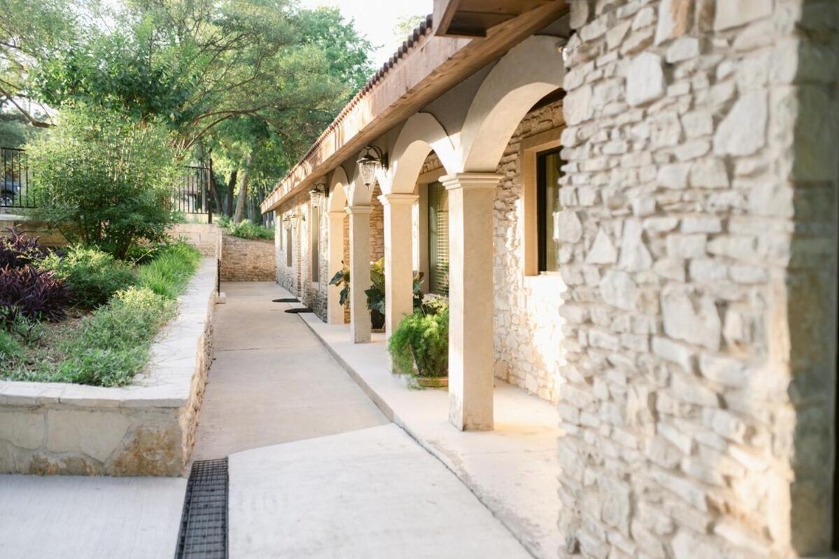 Messina Inn Wimberley Luaran gambar