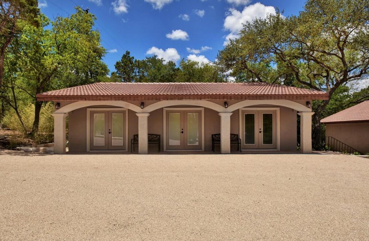 Messina Inn Wimberley Luaran gambar