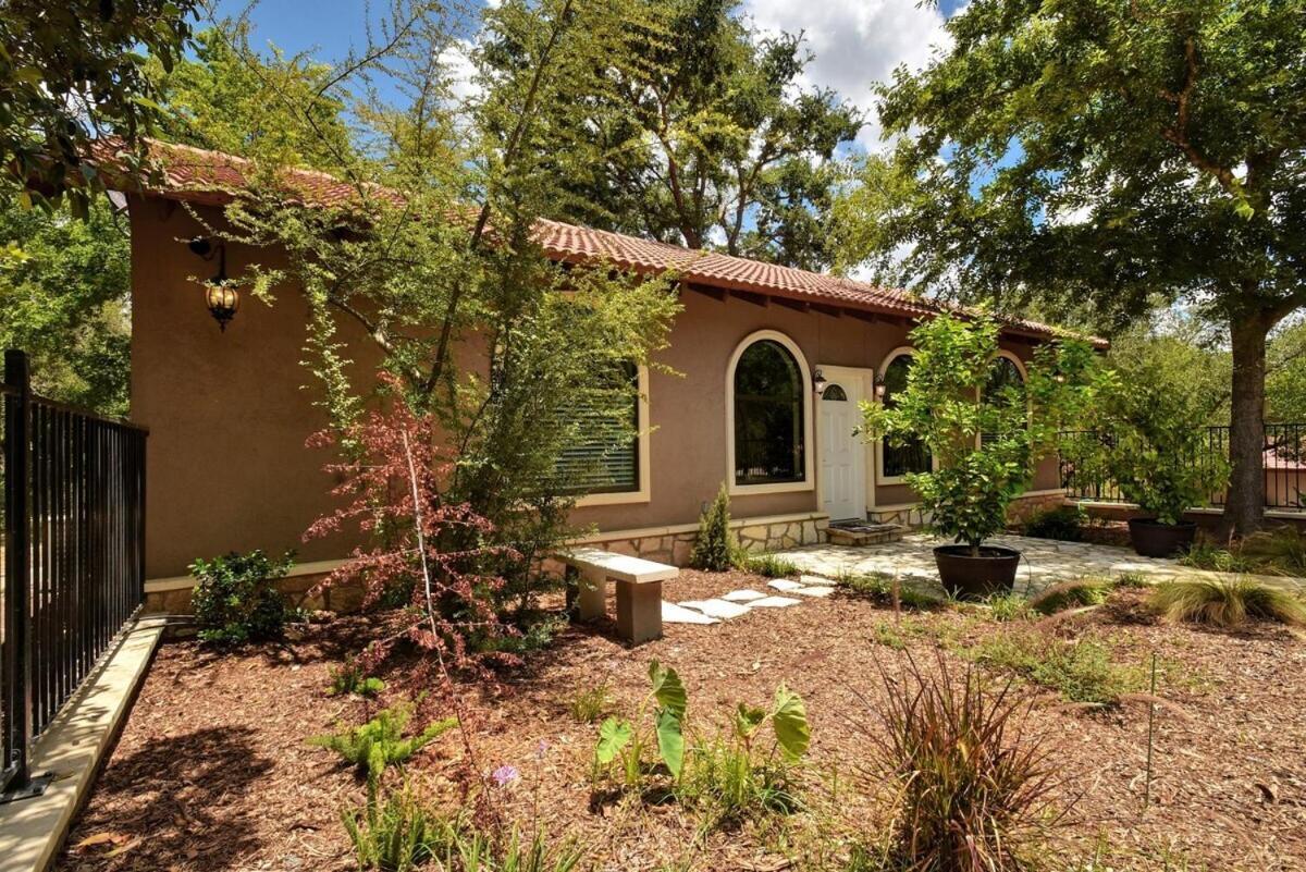 Messina Inn Wimberley Luaran gambar